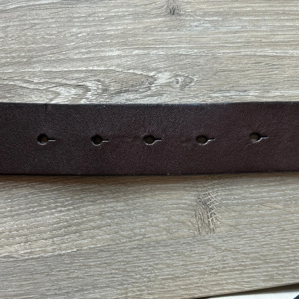 Calvin Klein Mens Brown Genuine Leather Belt Sz 42 Classic Everyday Minimalist